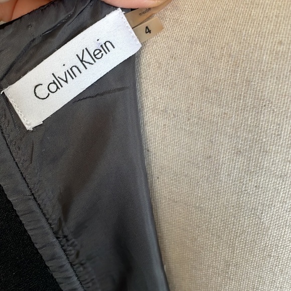 Calvin Klein super classy dress - Picture 6 of 7